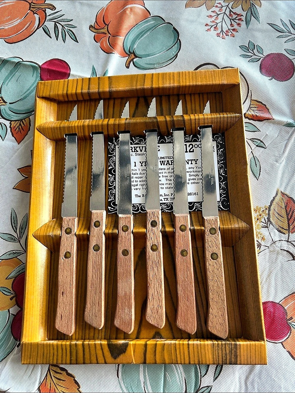 Yorkville 6 Piece Steak Knife Set Brown